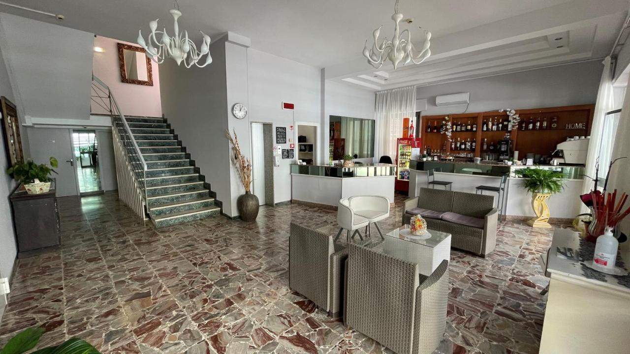 Hotel Venere Rimini Luaran gambar