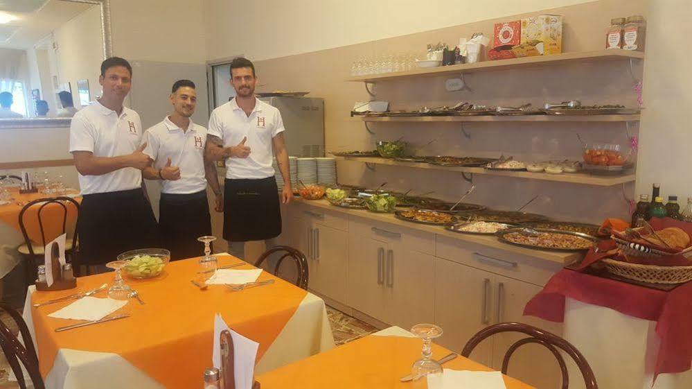 Hotel Venere Rimini Luaran gambar